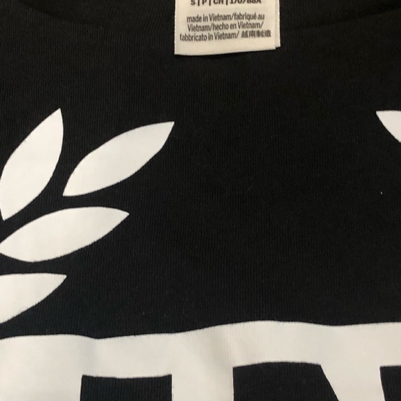 PINK V.S. Tee Black BRAND NEW!! - Picture 4 of 5